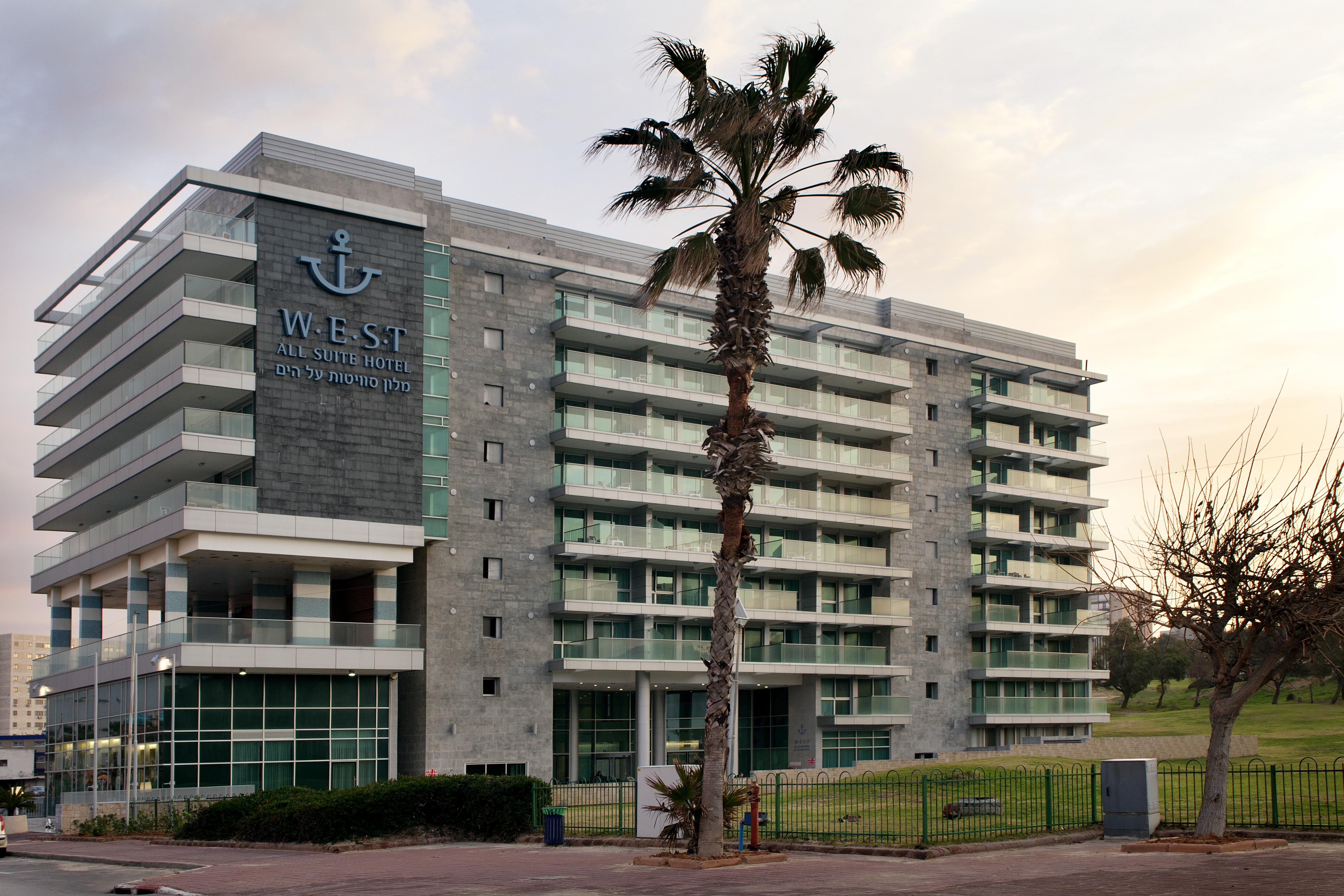 West All Suites Hotel Ashdod Eksteriør bilde