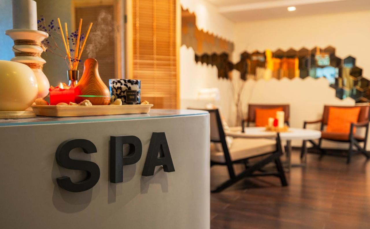 West All Suites Hotel Ashdod Eksteriør bilde