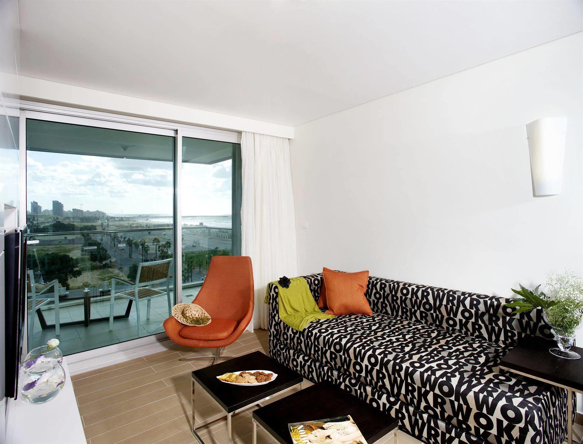 West All Suites Hotel Ashdod Eksteriør bilde