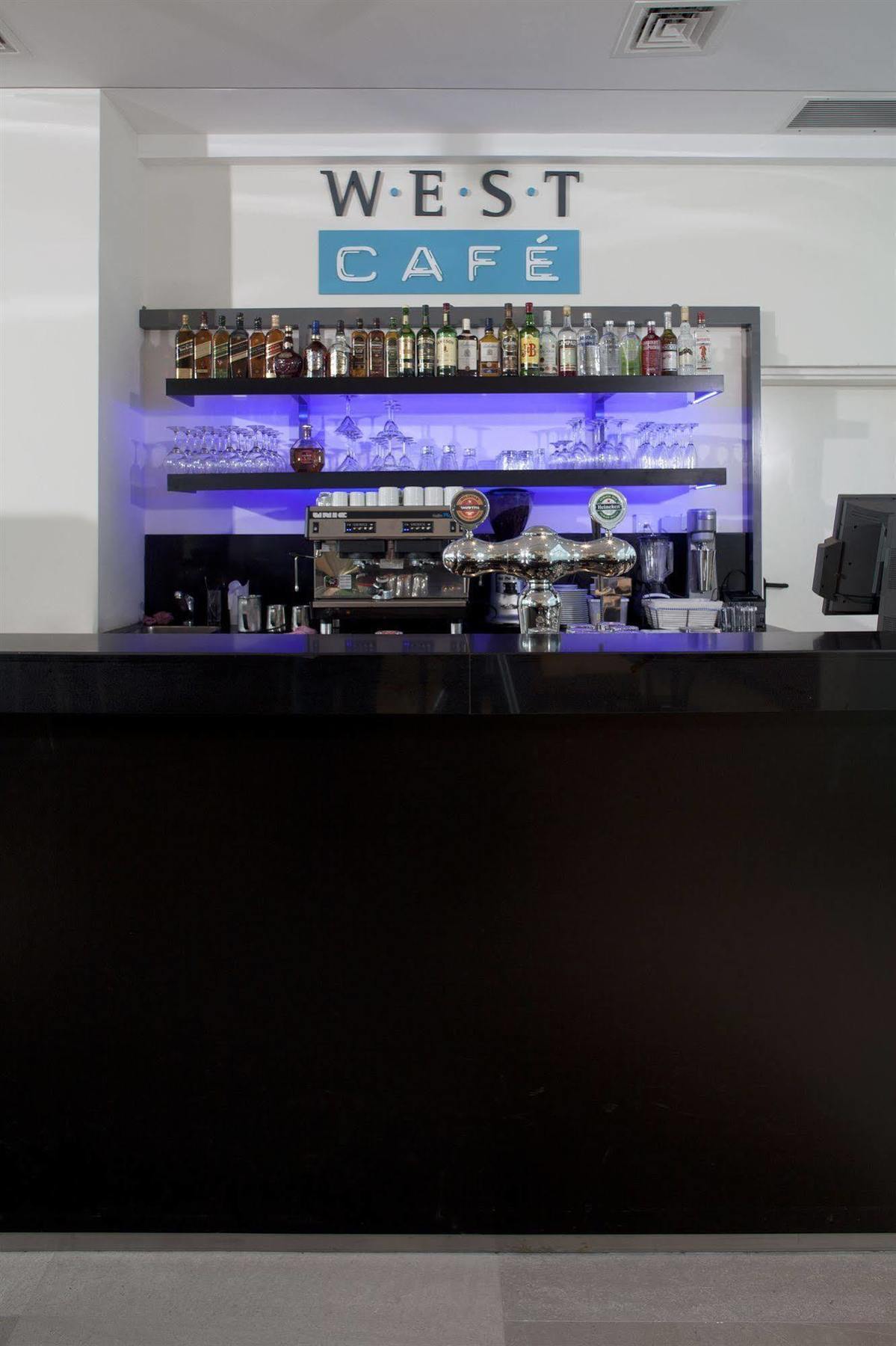 West All Suites Hotel Ashdod Eksteriør bilde